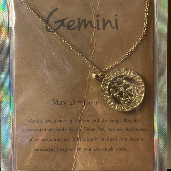 Gemini Zodiac Sign Necklace - Picture 2 of 3